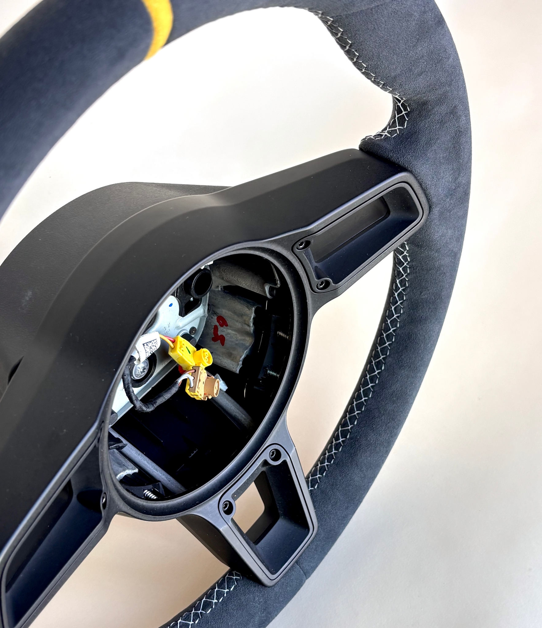 Porsche 991.2 OEM Manual GT3 Steering Wheel w/ Yellow 12-O’Clock Stripe