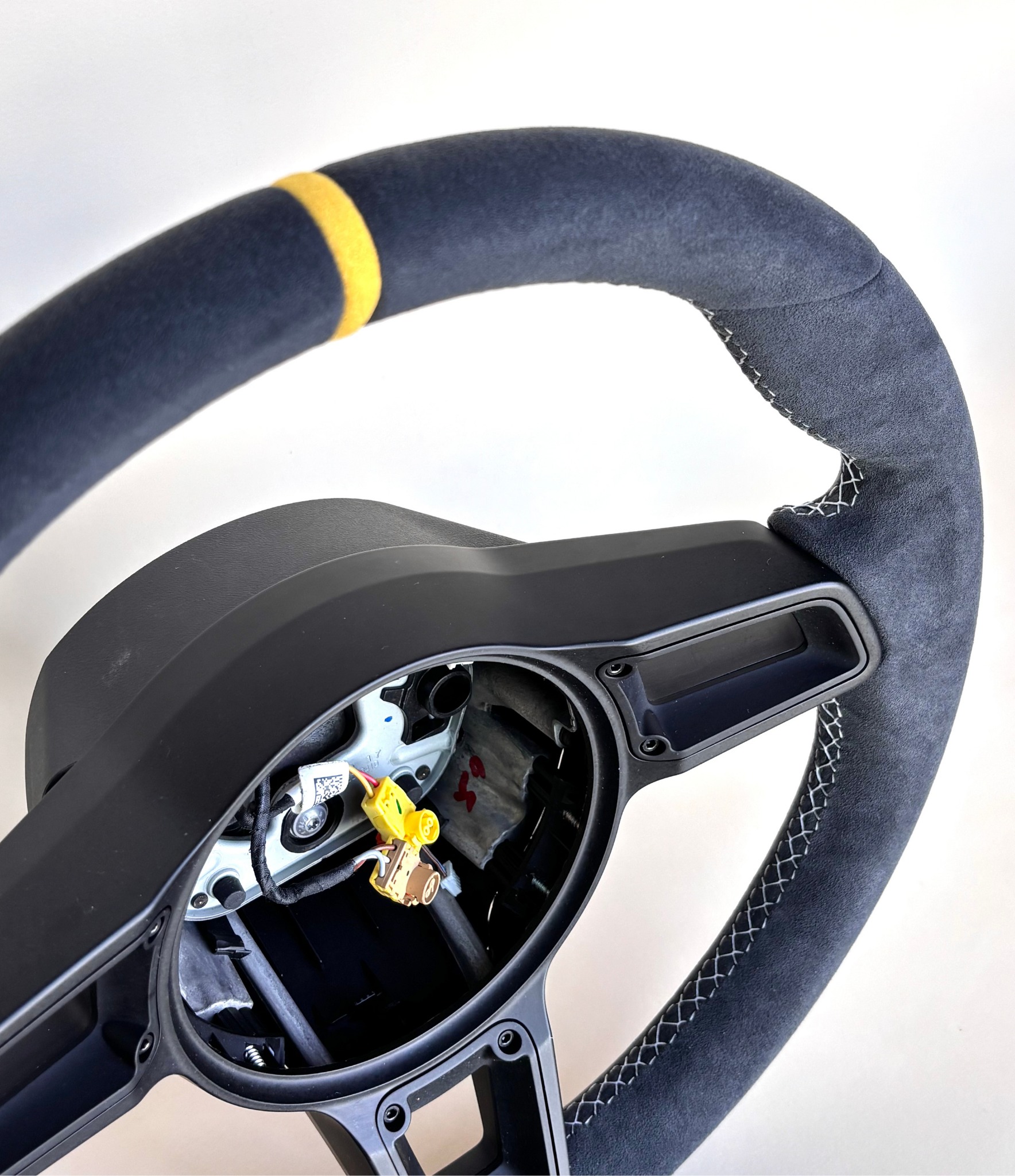 Porsche 991.2 OEM Manual GT3 Steering Wheel w/ Yellow 12-O’Clock Stripe